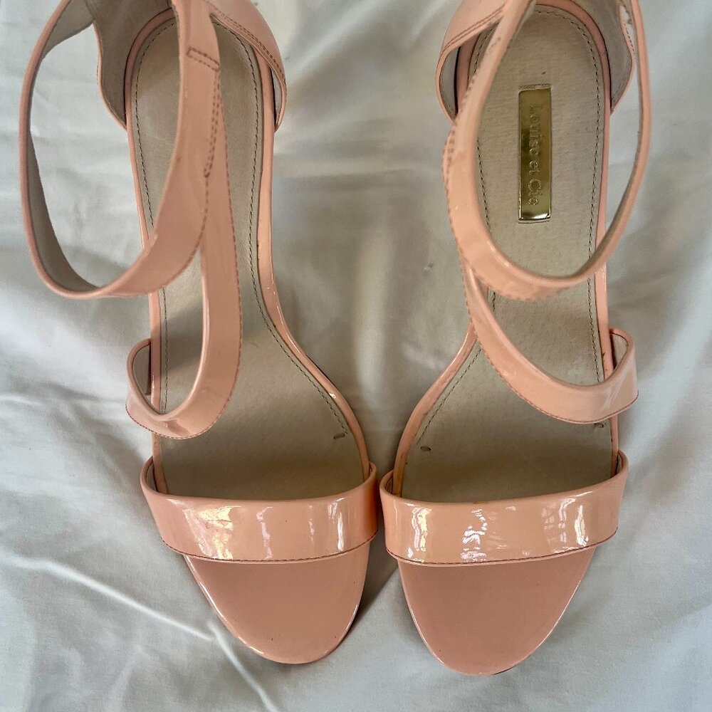 Louise et Cie  Pink Patent Leather Strappy Sandal Heels low helio